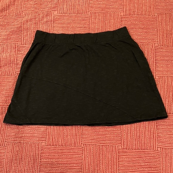 Horny Toad women’s medium Black Mini Skirt - Picture 4 of 9